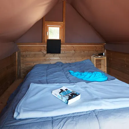 Camping Au Soir D'ete, A Mesquer, Loire-atlantique *