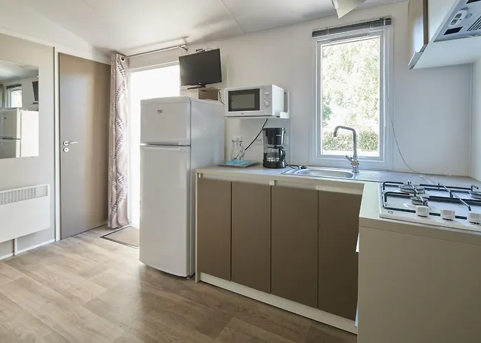 Au Soir D'ete 캠프장 Mesquer