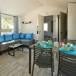 Au Soir D'ete, A Mesquer, Loire-atlantique * Mesquer