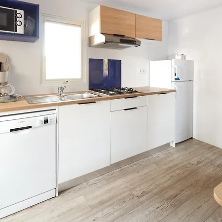 Au Soir D'ete, A Mesquer, Loire-atlantique אתר קמפינג *