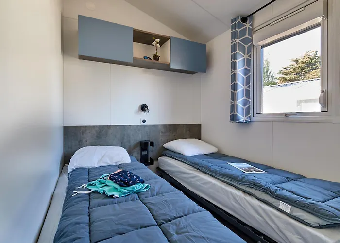 Au Soir D'ete 营地